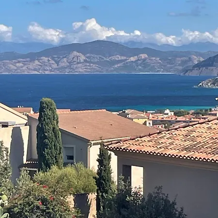 Superbe T2 Avec Grande Terrasse Et Vue Isola Celeste شقة *