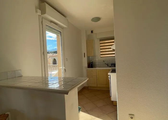 Superbe T2 Avec Grande Terrasse Et Vue Résidence Isola Céleste *