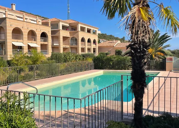 Superbe T2 Avec Grande Terrasse Et Vue Résidence Isola Céleste *