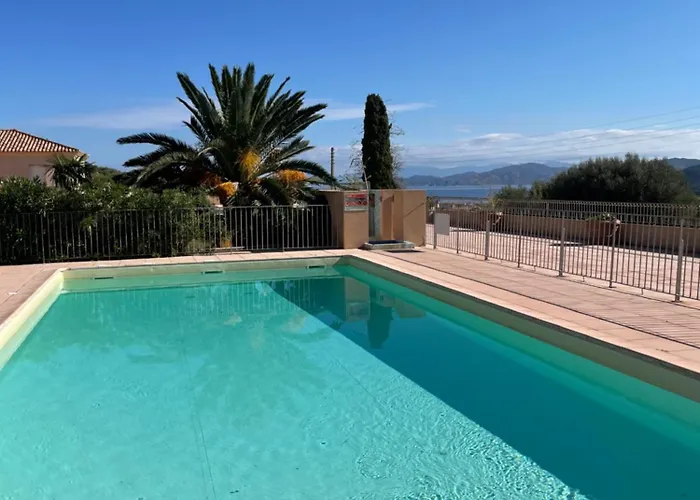 Superbe T2 Avec Grande Terrasse Et Vue Résidence Isola Céleste *
