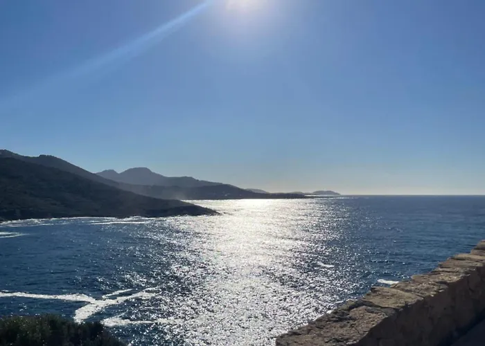 Superbe T2 Avec Grande Terrasse Et Vue Résidence Isola Céleste